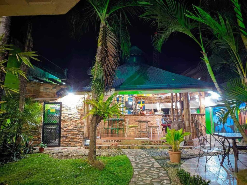 Bamboo Garden Boutique Hotel Tacloban Luaran gambar